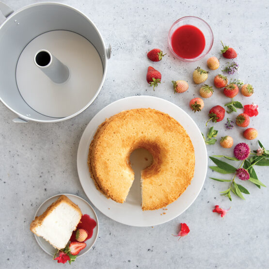 Nordic Ware Naturals® 2 Piece Angelfood Pan With Removable Cone