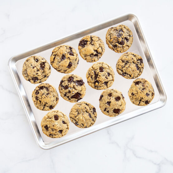 Nordic Ware Naturals® 2 Piece Half Sheet & Quarter Sheet Pan Set