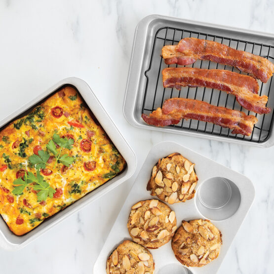 Nordic Ware Naturals® Compact Ovenware 5 Piece Bakeware Set