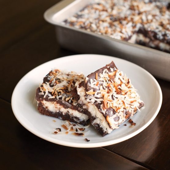 Nordic Ware Naturals® Compact Ovenware Rectangular Baker