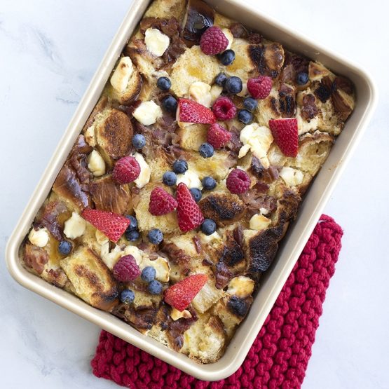 Nordic Ware Naturals® Nonstick 9" X 13" Rectangular Cake Pan