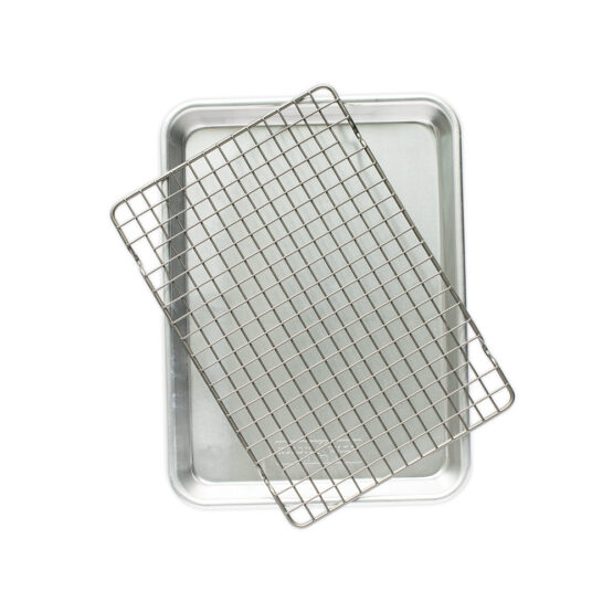nordic ware Naturals® Quarter Sheet Pan with Oven-Safe Nonstick Grid