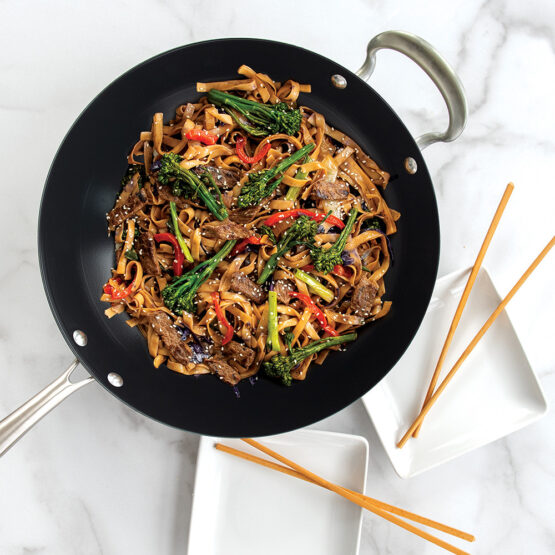 Nordic Ware 14" Spun Wok