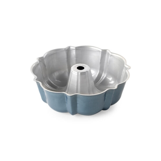 Nordic Ware 6 Cup Formed Bundt® Pan
