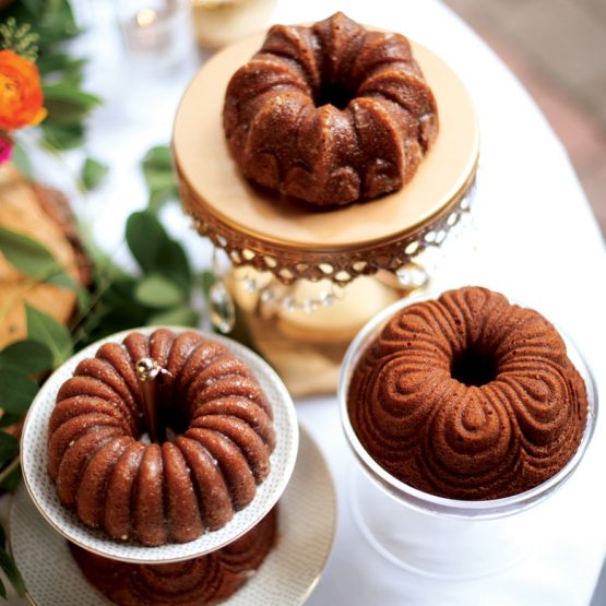 Nordic Ware 9 Cup Bundt® Quartet Pan