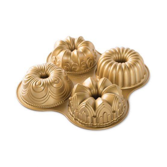 nordic ware 9 Cup Bundt® Quartet Pan
