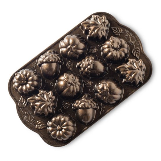 nordic ware Autumn Delights Cakelet Pan
