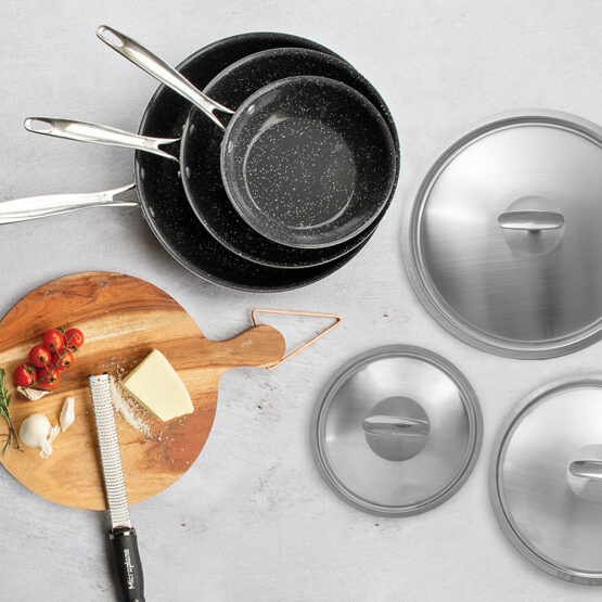 Nordic Ware Basalt 6 Piece Sauté Skillet & Lids Set