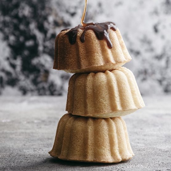 Nordic Ware Classic Bundtlette® Cake Pan