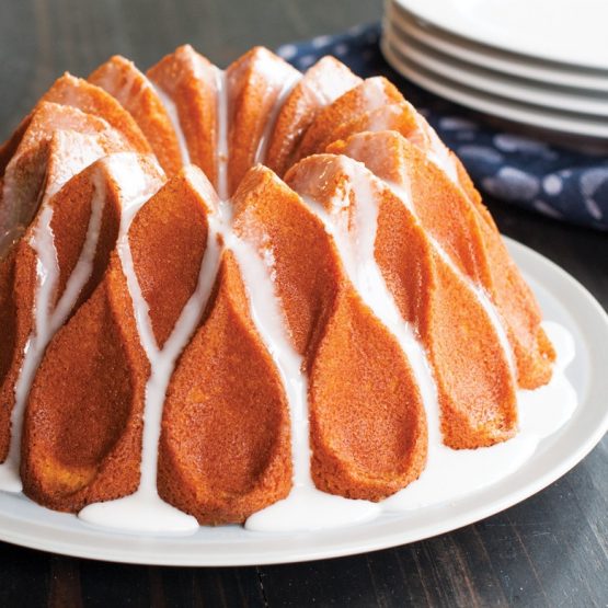 Nordic Ware Crown Bundt® Pan