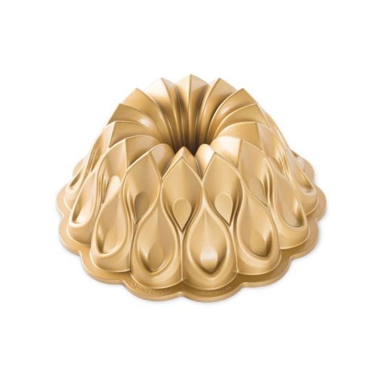 nordic ware Crown Bundt® Pan
