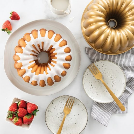 Nordic Ware Elegant Party Bundt® Pan