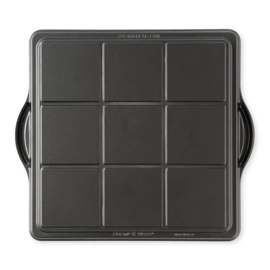 Nordic Ware English Shortbread Pan