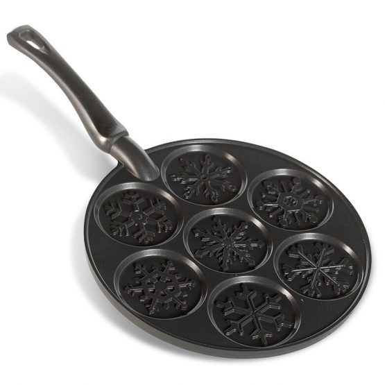 nordic ware Falling Snowflake Pancake Pan