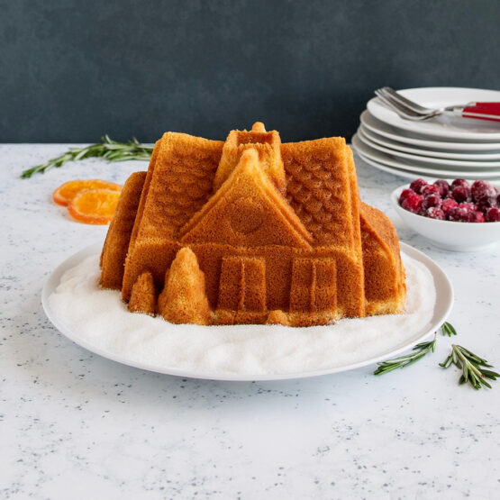 Nordic Ware Gingerbread House Bundt® Pan