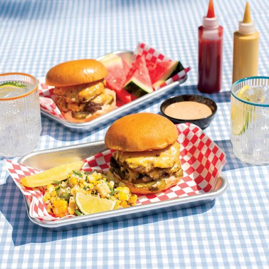 Nordic Ware Grilling Burger Set