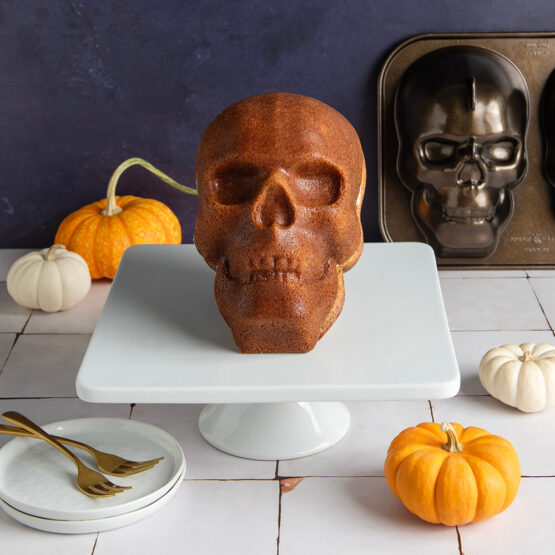 Nordic Ware Haunted Skull Cake Pan
