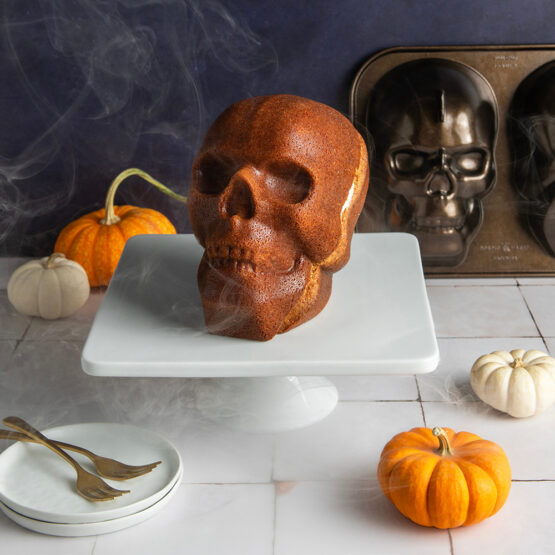 Nordic Ware Haunted Skull Cake Pan