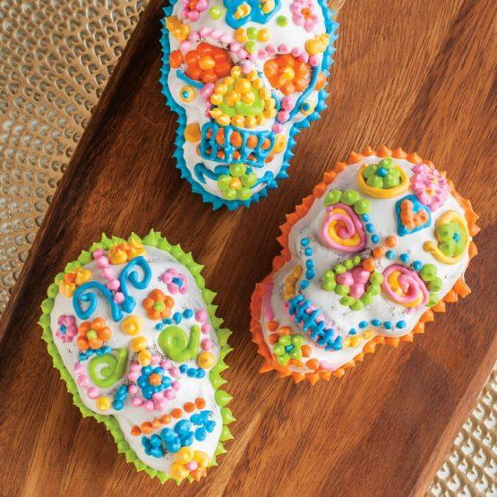 Nordic Ware Haunted Skull Cakelet Pan