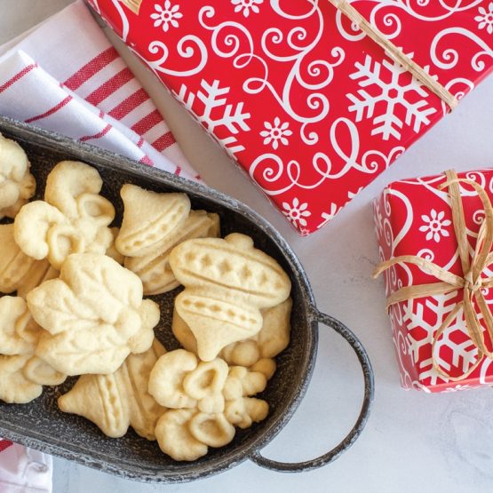 Nordic Ware Holiday Cookie Stamp Cut- Outs
