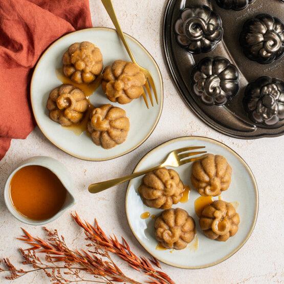 Nordic Ware Lil' Pumpkin Cakelets Pan