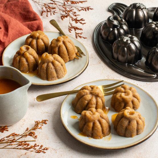 Nordic Ware Lil' Pumpkin Cakelets Pan