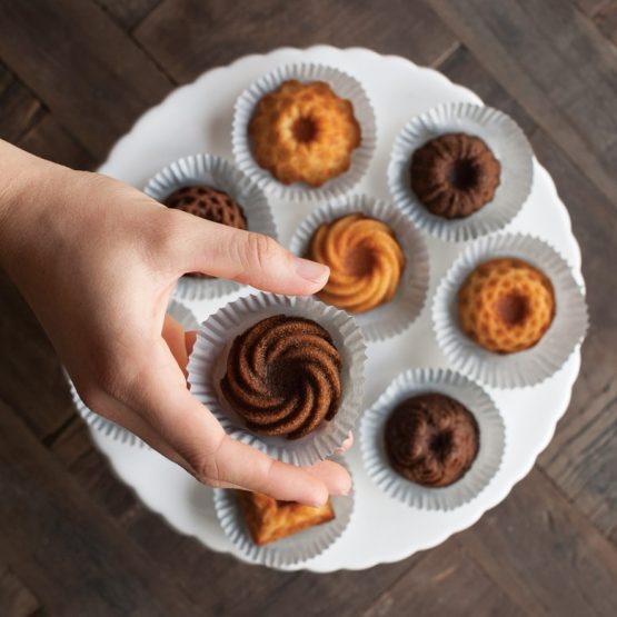 Nordic Ware Mini Bundt Charms Pan