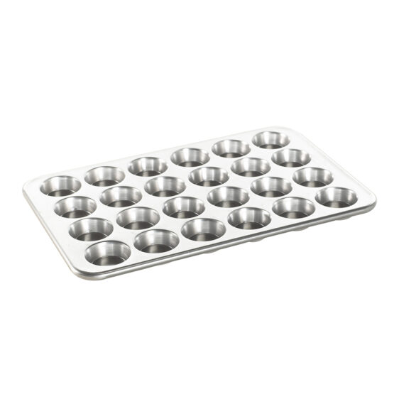 nordic ware Naturals® 24 Cavity Petite Muffin Pan