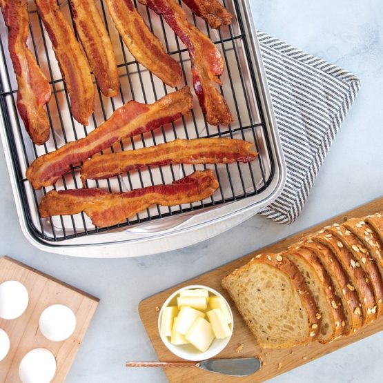 Nordic Ware Oven Crisp Baking Tray