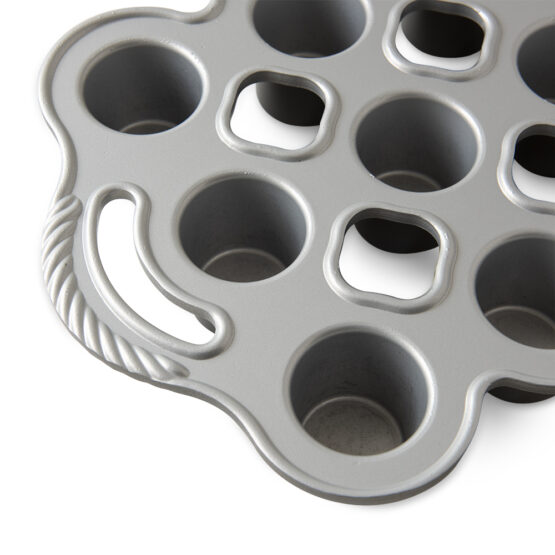 Nordic Ware Petite Popover Pan
