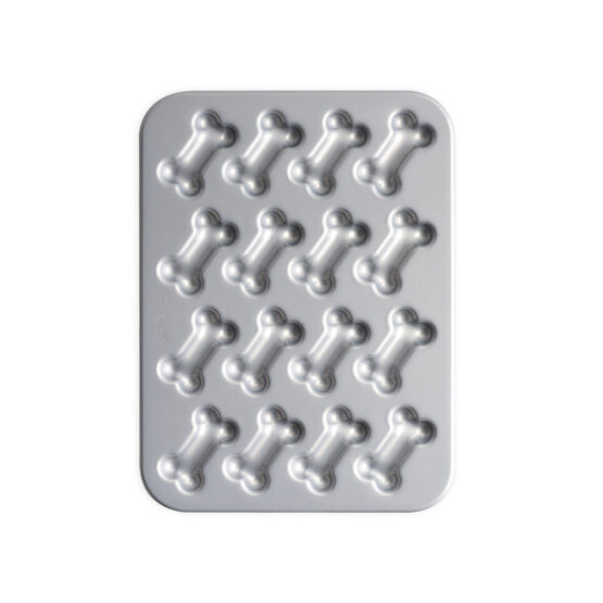 Nordic Ware Puppy Love Treat Pan Red