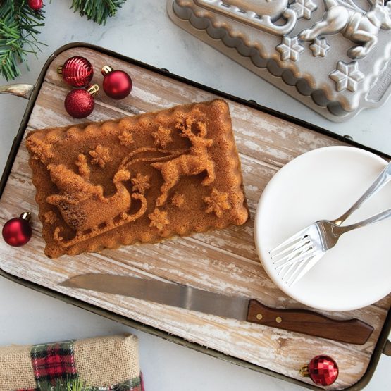 Nordic Ware Santa's Sleigh Loaf Pan