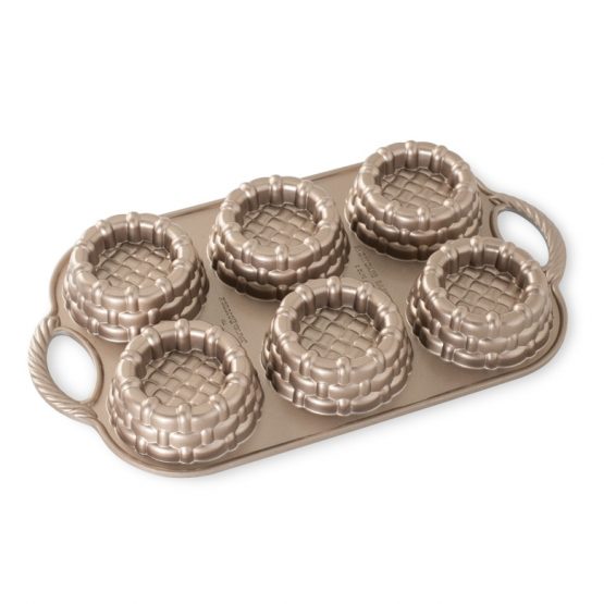 nordic ware Shortcake Baskets Pan