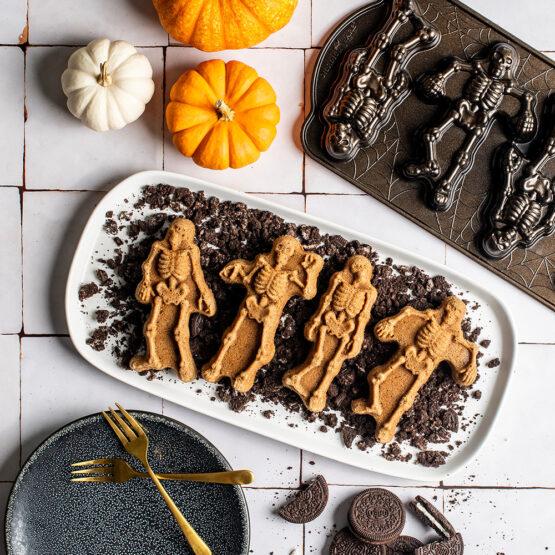 Nordic Ware Spooky Skeleton Cakelet Pan