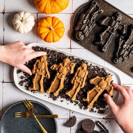 Nordic Ware Spooky Skeleton Cakelet Pan