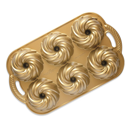 nordic ware Swirl Bundtlette® Pan