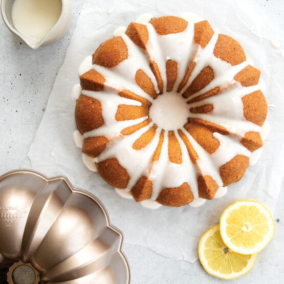 Nordic Ware Toffee Original Bundt® Pan