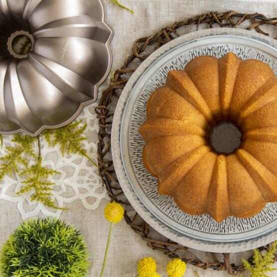 Nordic Ware Toffee Original Bundt® Pan