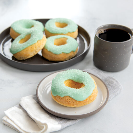 Nordic Ware Treat™ Nonstick Donut Pan