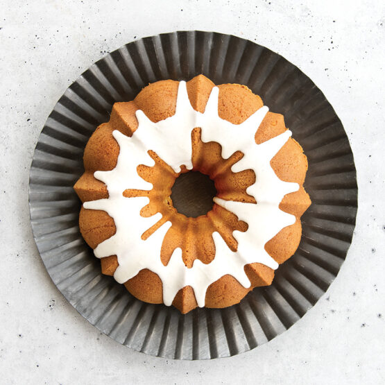 Nordic Ware Vanilla Bean Bundt® Cake Mix