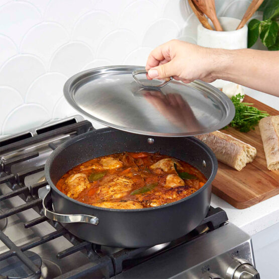 Nordic Ware Verde Braiser Pan With Lid