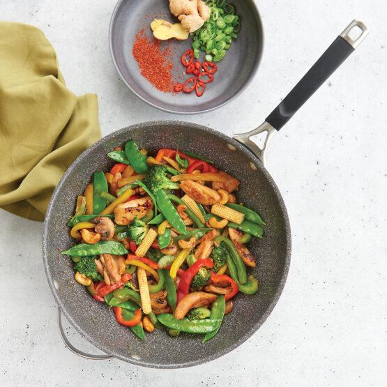 Nordic Ware Verde Ceramic Nonstick 12” Wok