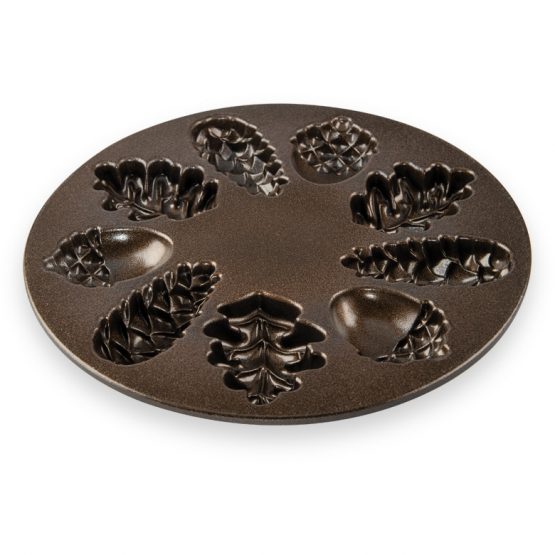 Nordic Ware Woodland Cakelet Pan