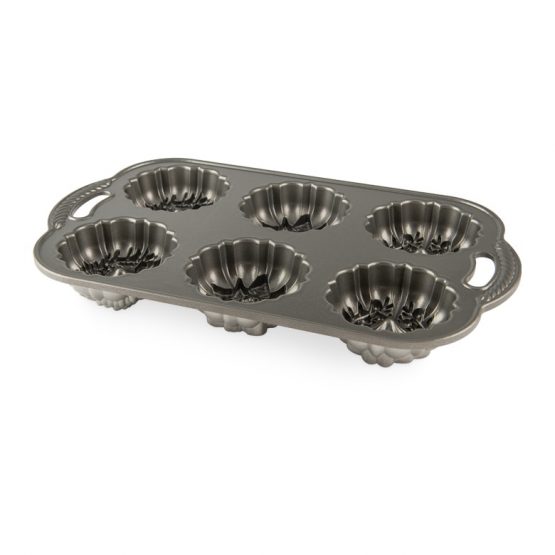Nordic Ware Wreathlettes Pan