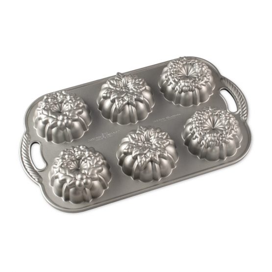 nordic ware Wreathlettes Pan