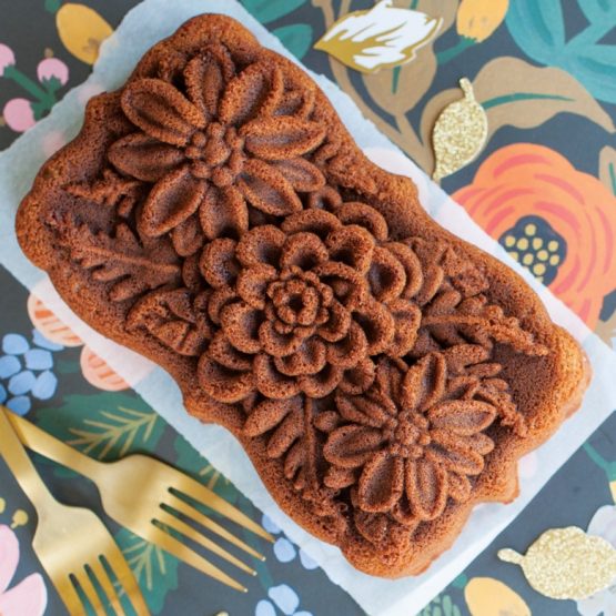 Nordic Ware Wildflower Loaf And Bundt® Cleaning Tool Set