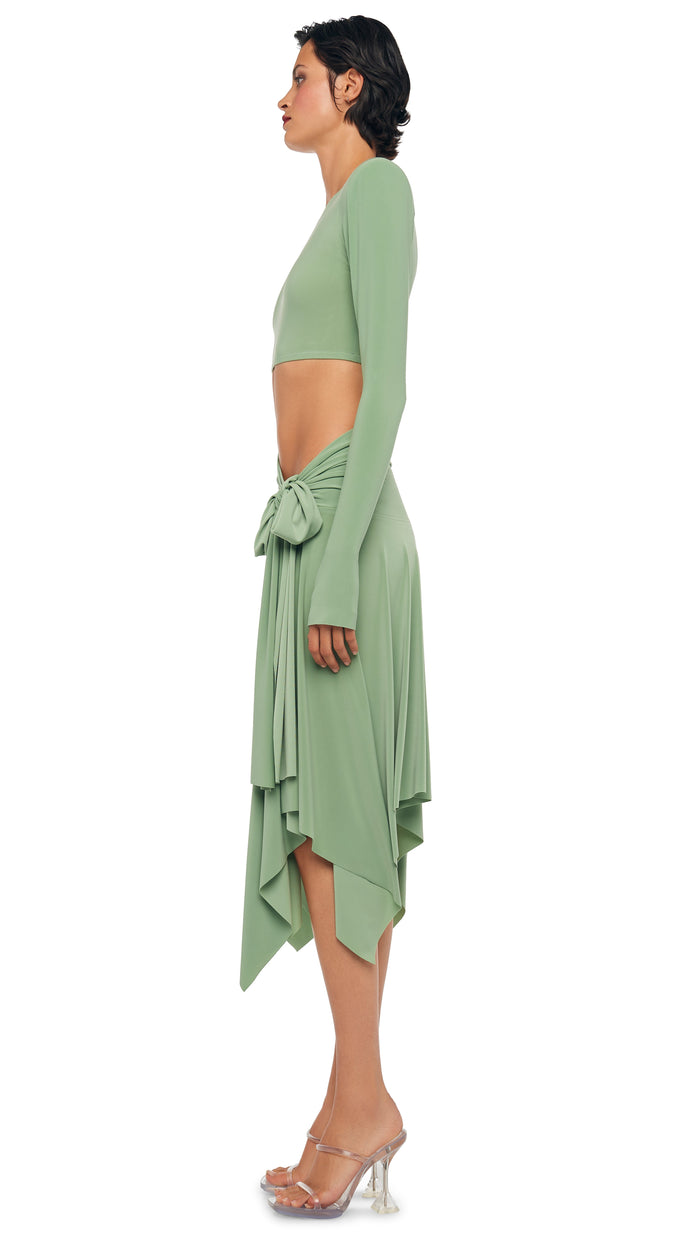 Norma Kamali CROPPED SHOULDER PAD LONG SLEEVE CREW TOP