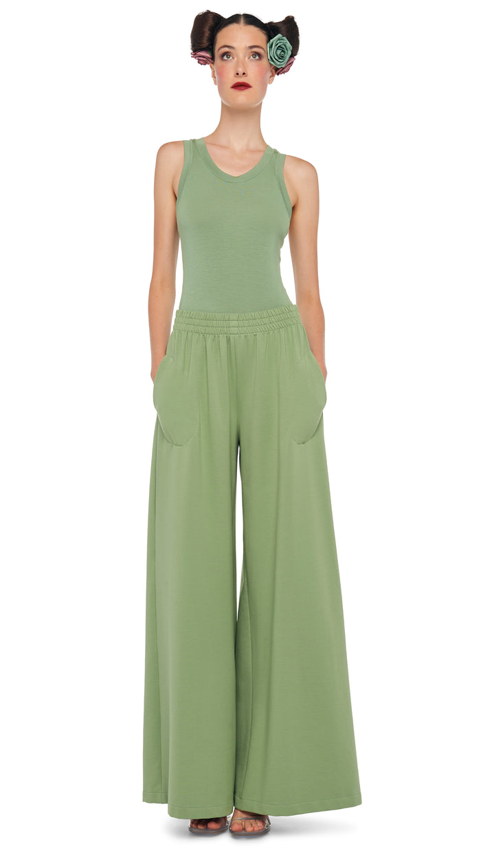 Norma Kamali BOYFRIEND ELEPHANT SWEATPANT