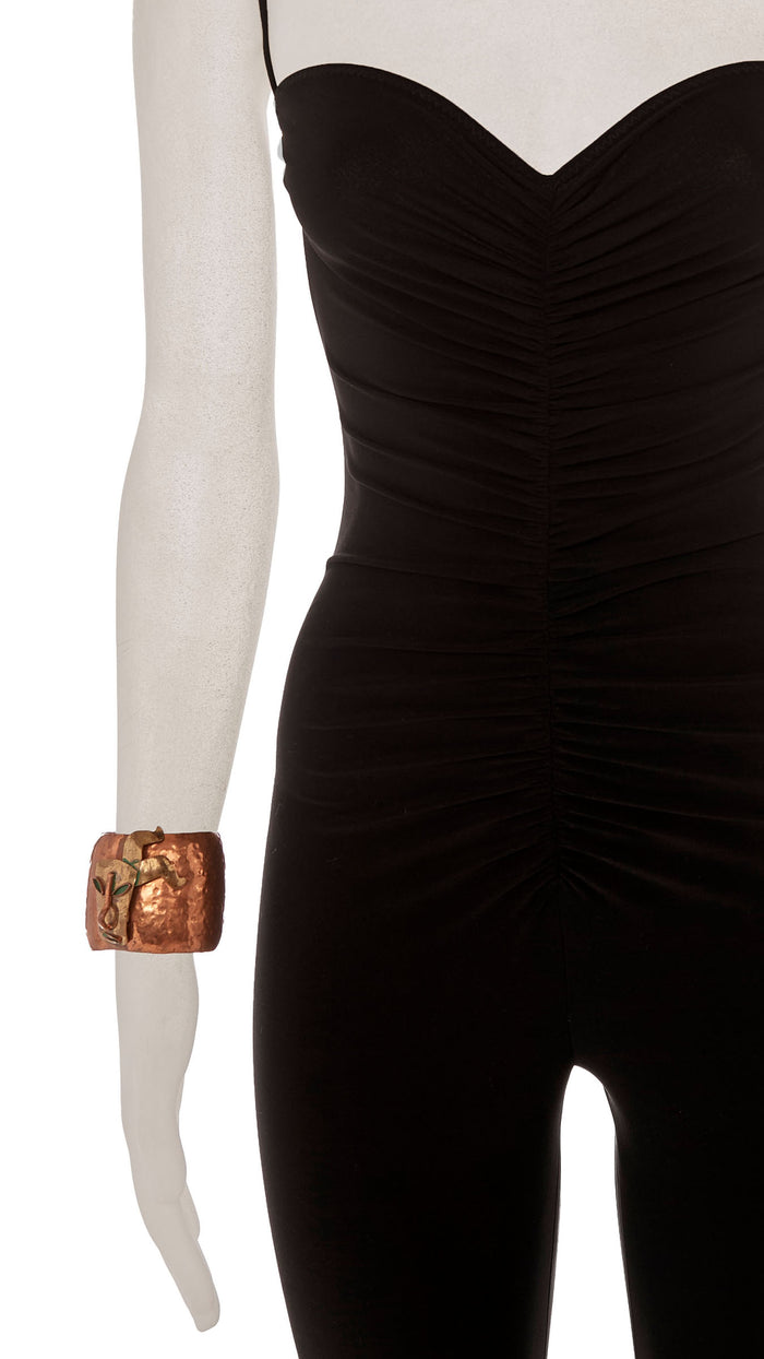 Norma Kamali FACE DETAIL BRASS CUFFS