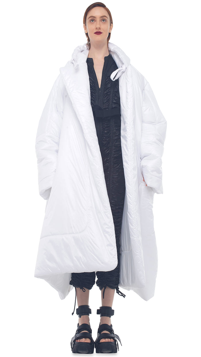 norma kamali HOODED BLANKET SLEEPING BAG